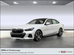 2026 BMW 550e xDrive Sedan