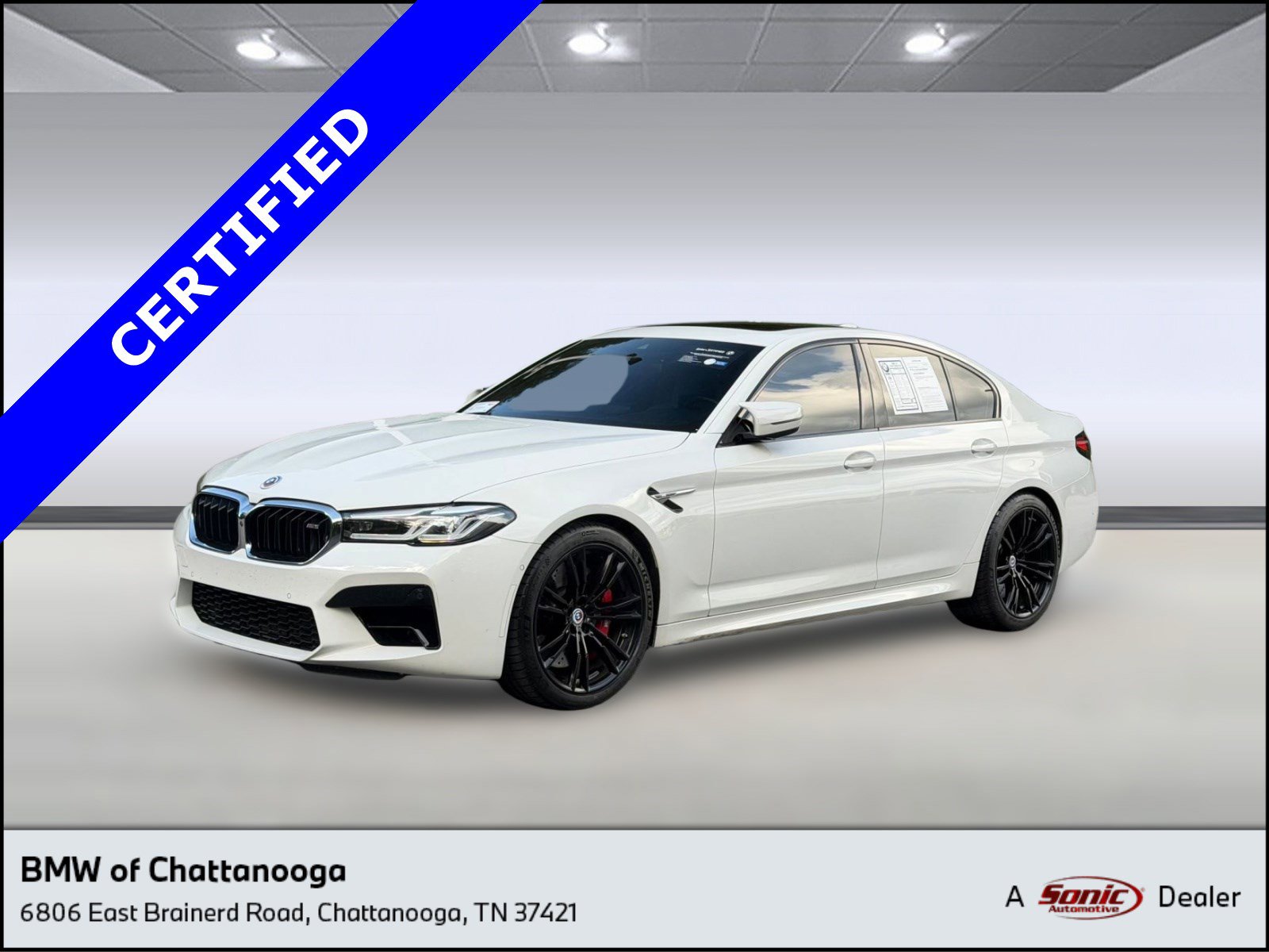 2023 BMW M5 -'s photo