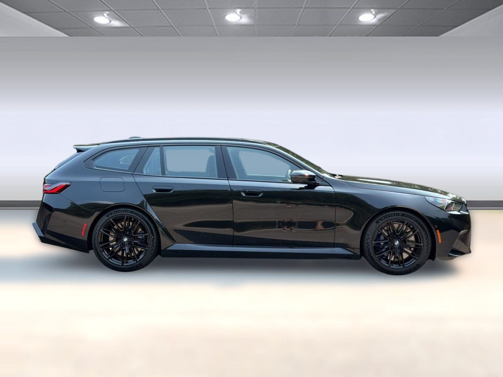 2027 BMW M5 Base Touring