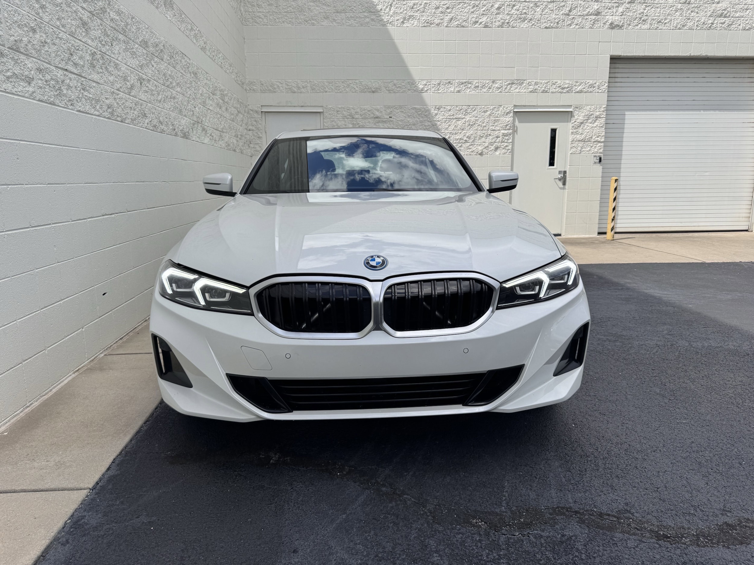 Certified 2024 BMW 3 Series 330e with VIN 3MW39FF03R8E48407 for sale in Chattanooga, TN