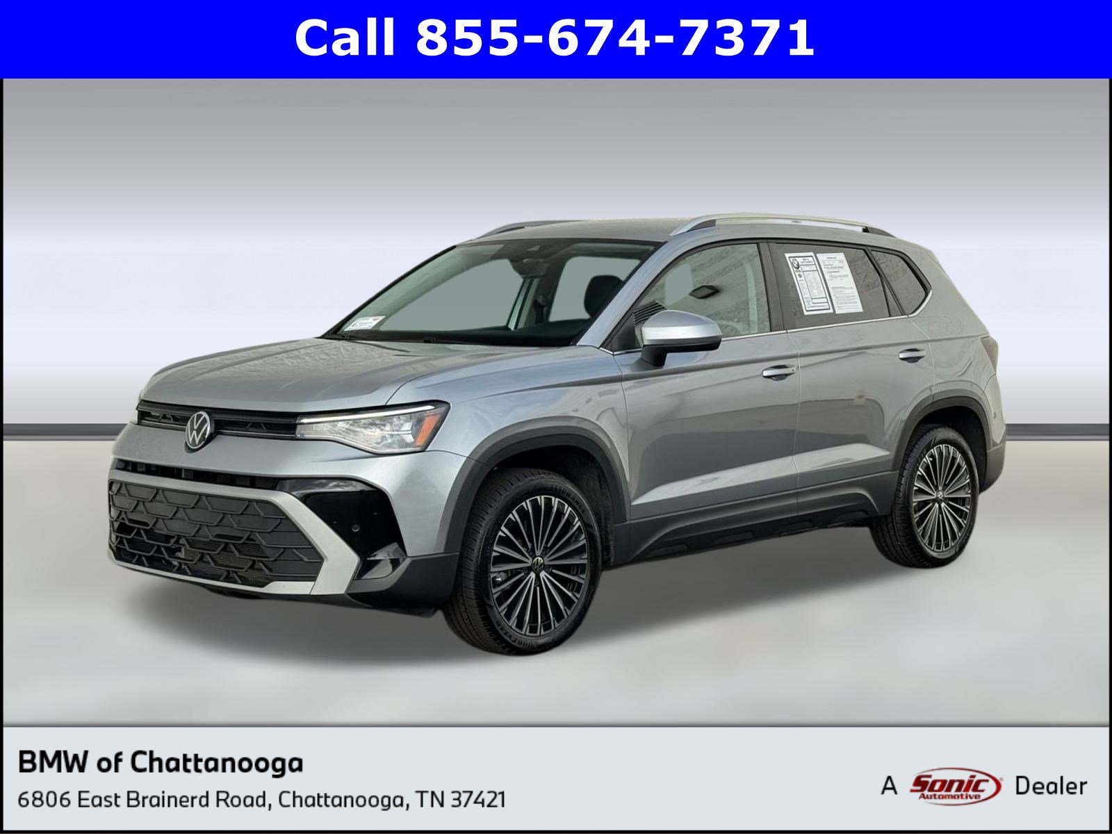 2025 Volkswagen Taos SE's photo