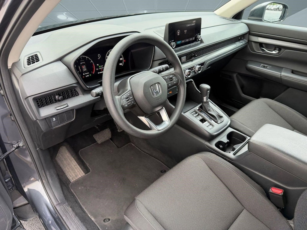 Used 2025 Honda CR-V LX SUV