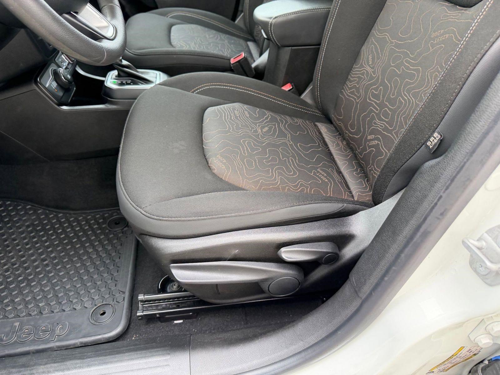 2023 Jeep Renegade Upland - Photo 13