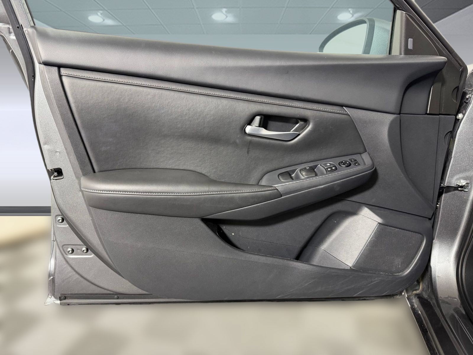 2025 Nissan Sentra SV - Photo 19