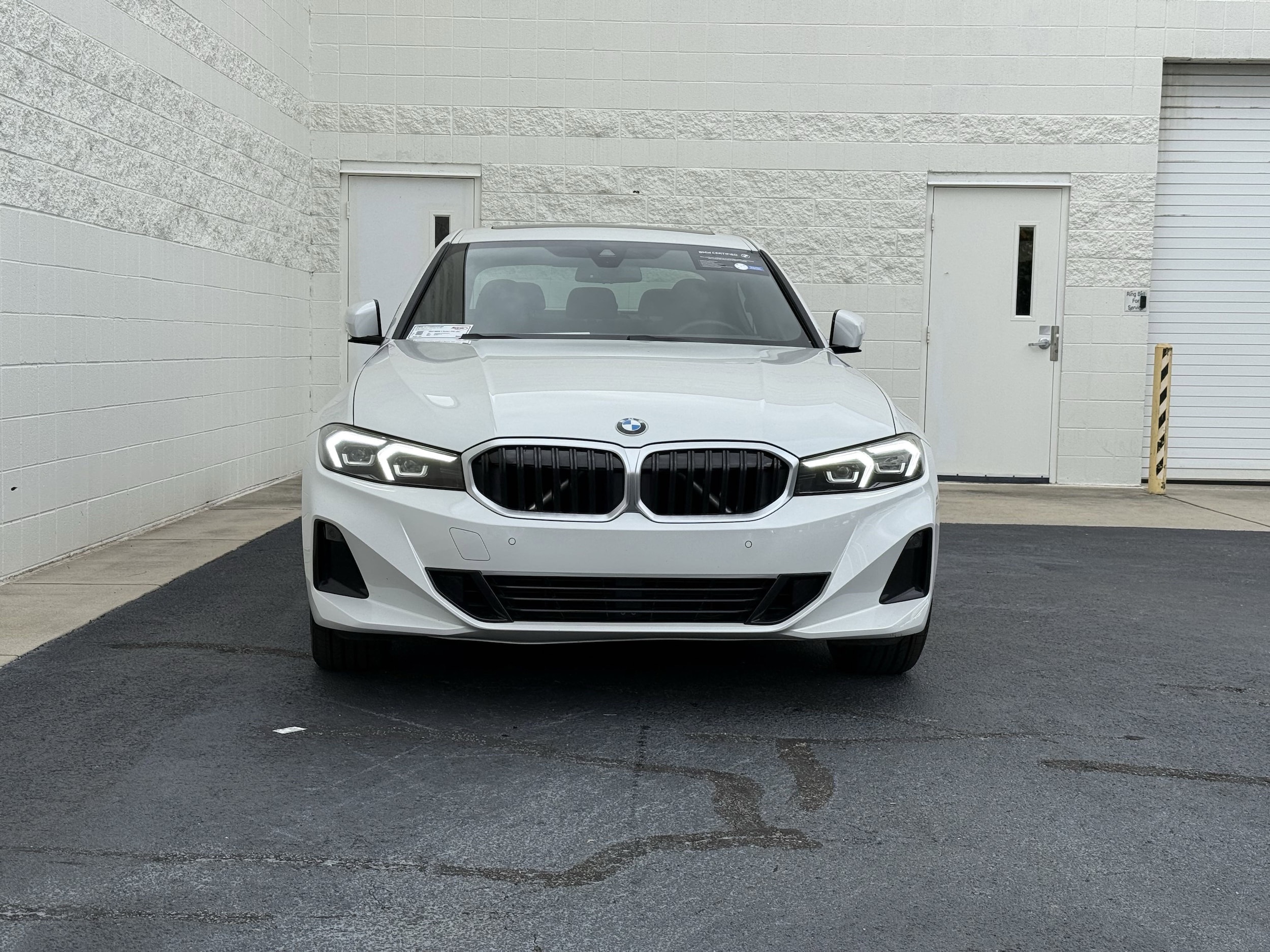 Certified 2024 BMW 3 Series 330i with VIN 3MW89FF04R8E49216 for sale in Chattanooga, TN