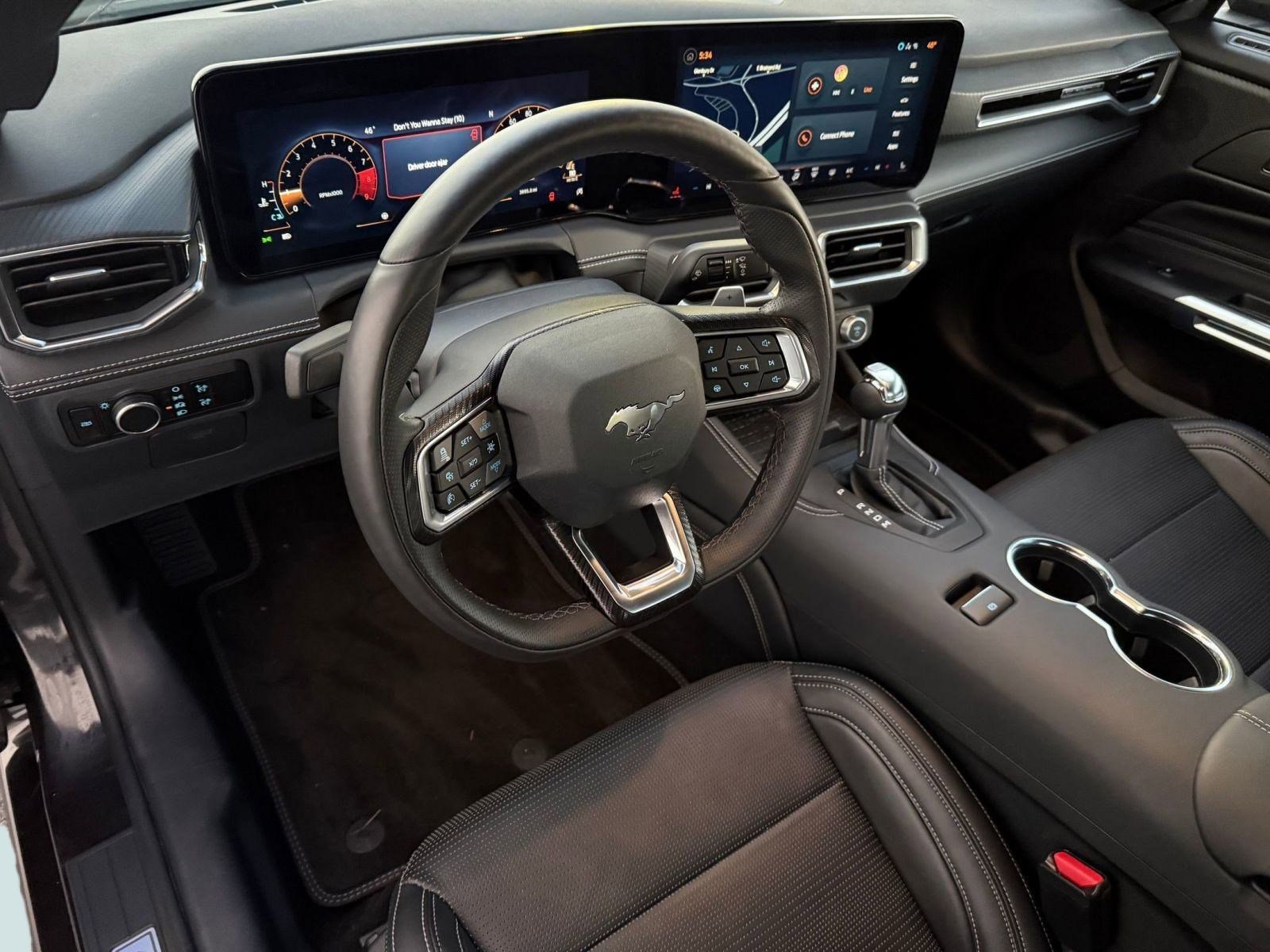 2024 Ford Mustang GT Premium Convertible photo 4