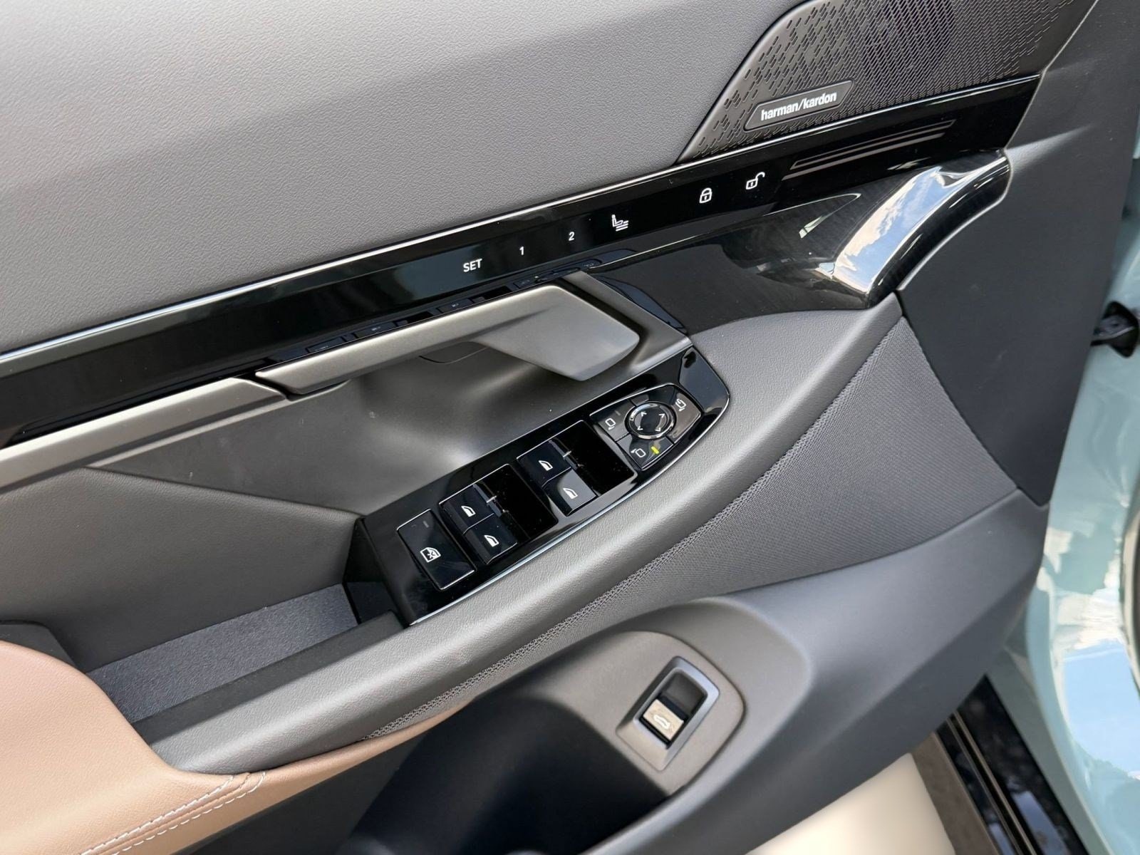 2026 BMW 5 Series 530i - Photo 12
