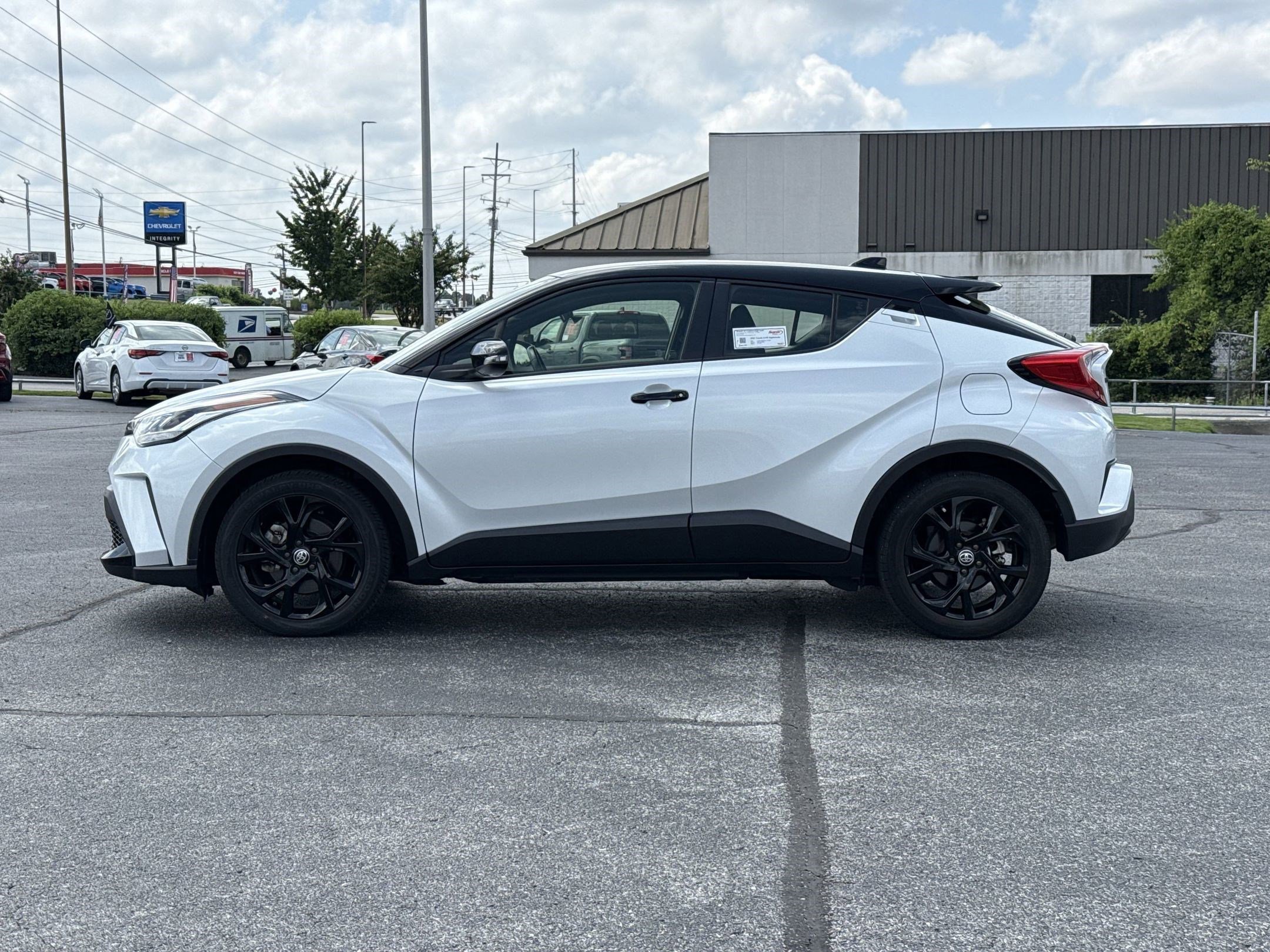 2022 Toyota C-HR Nightshade Edition photo 2