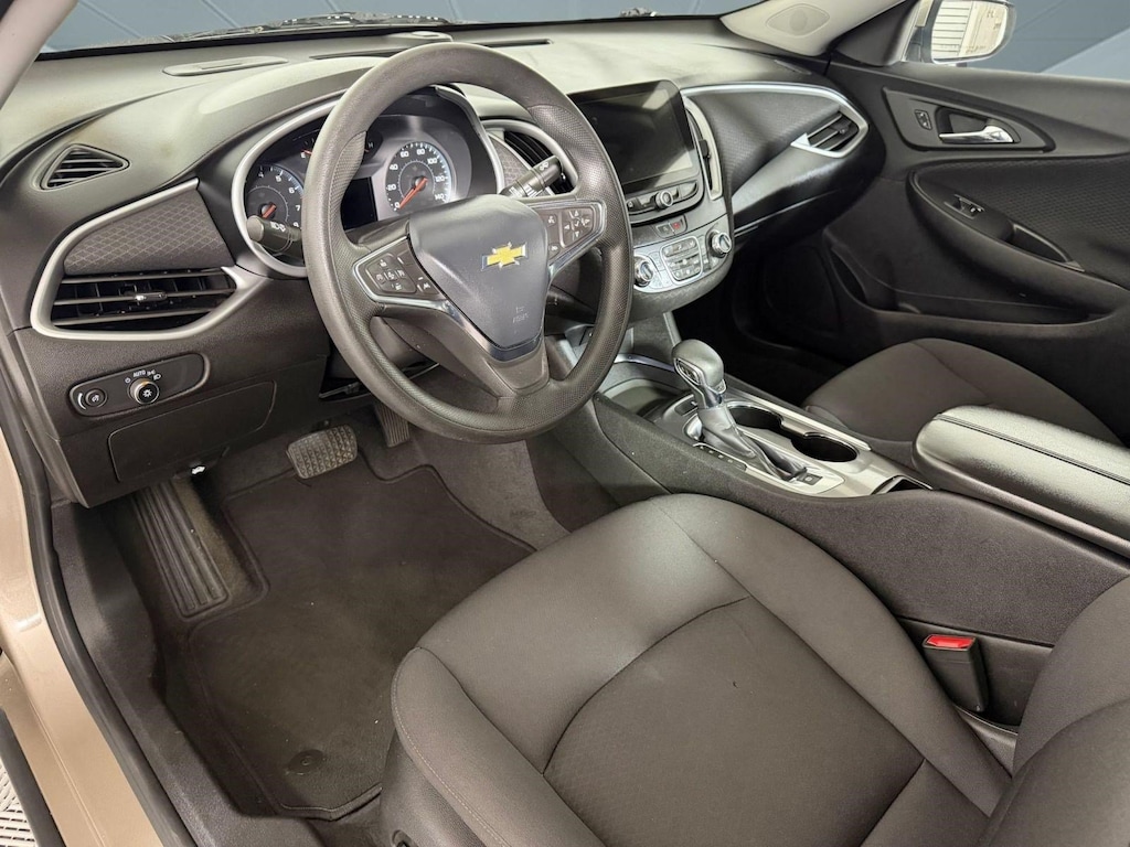 Used 2023 Chevrolet Malibu LT Sedan