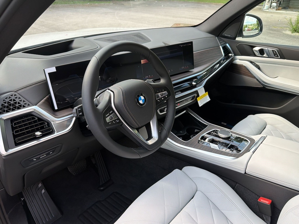 New 2026 BMW X5 xDrive40i SUV