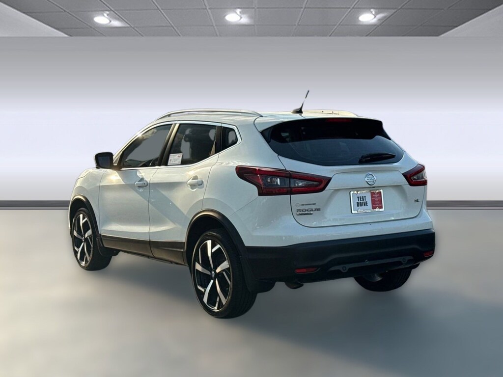 Used 2021 Nissan Rogue Sport SL SUV