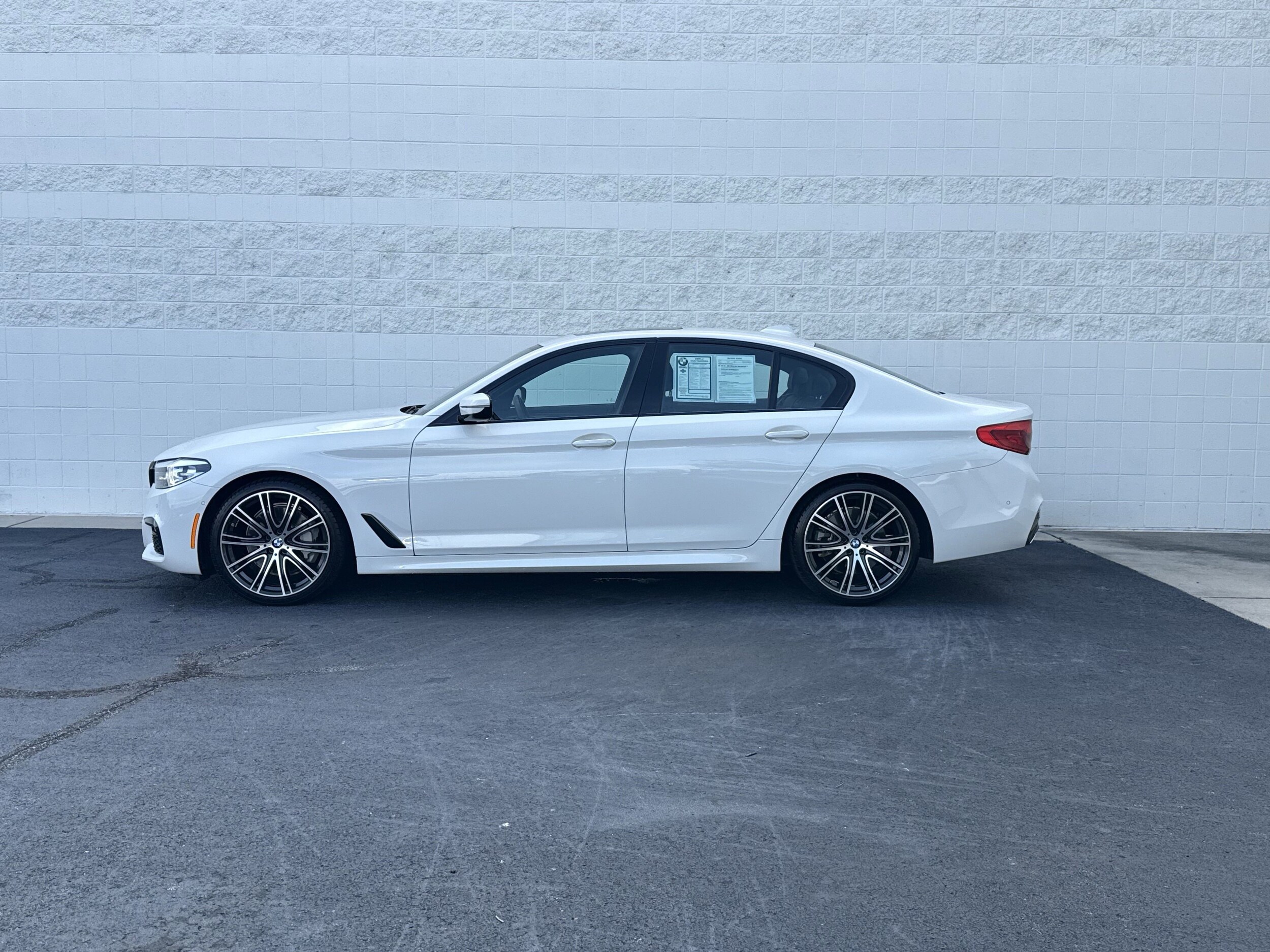 2019 Bmw 540i Sedan photo 4