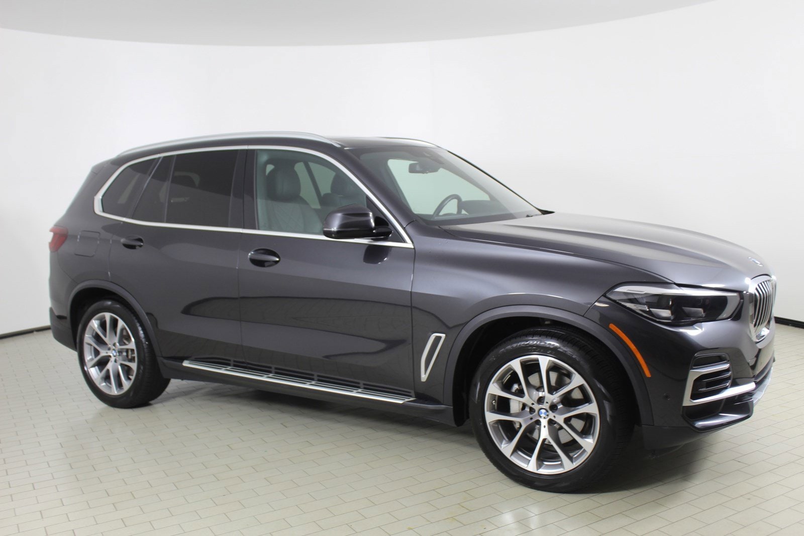 Used 2023 BMW X5 40i with VIN 5UXCR4C02P9P92503 for sale in Chattanooga, TN