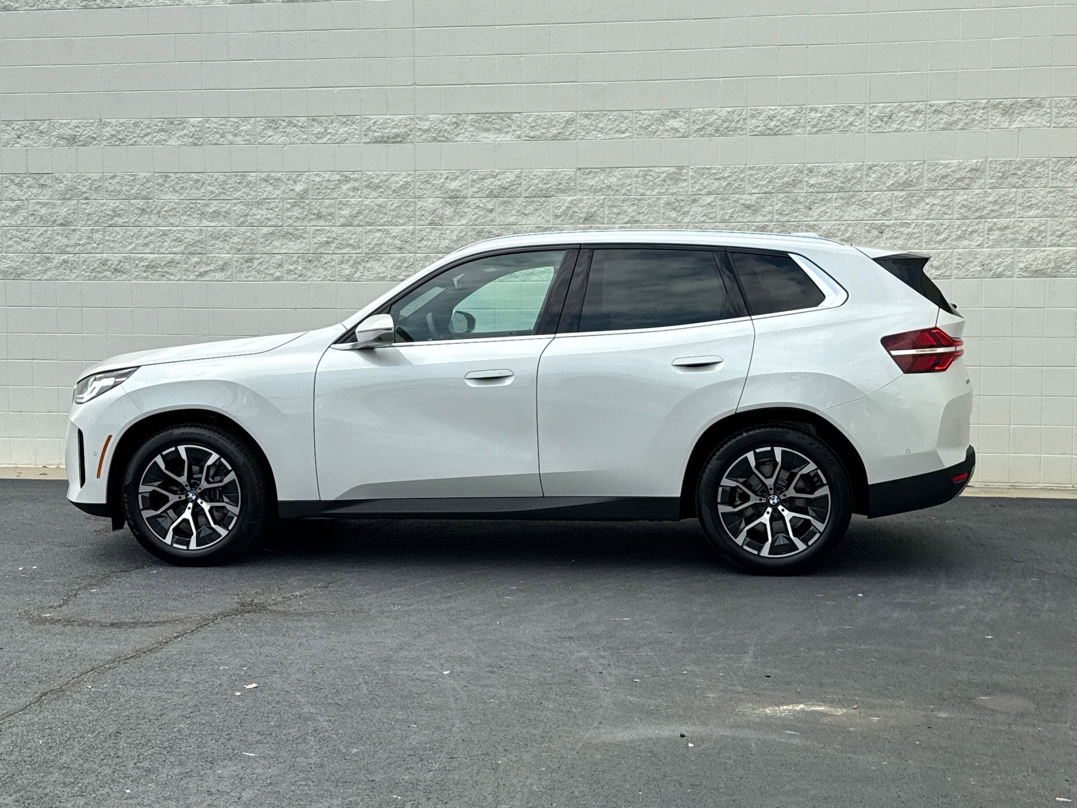 2026 Bmw X3 photo 2