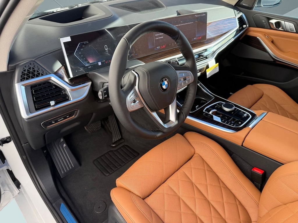New 2026 BMW X7 xDrive40i SUV