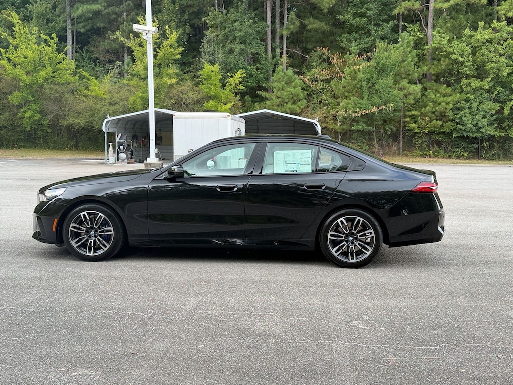 New 2027 BMW 530i Sedan