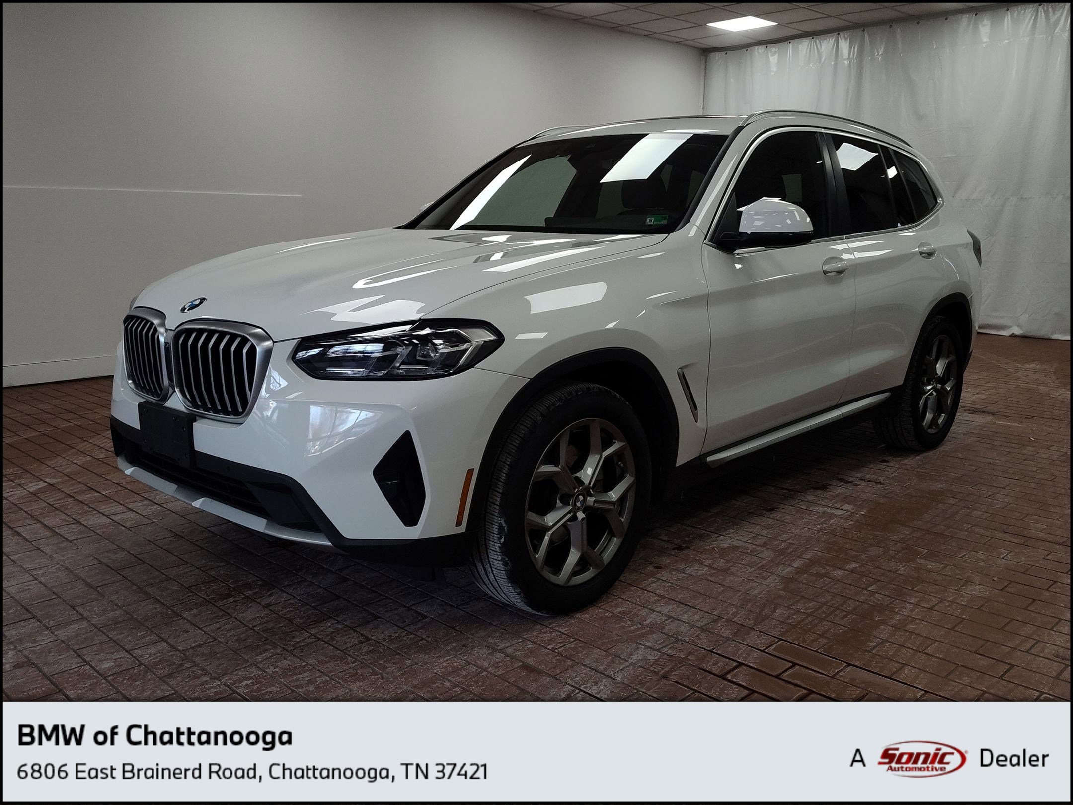 2023 BMW X3 30i's photo