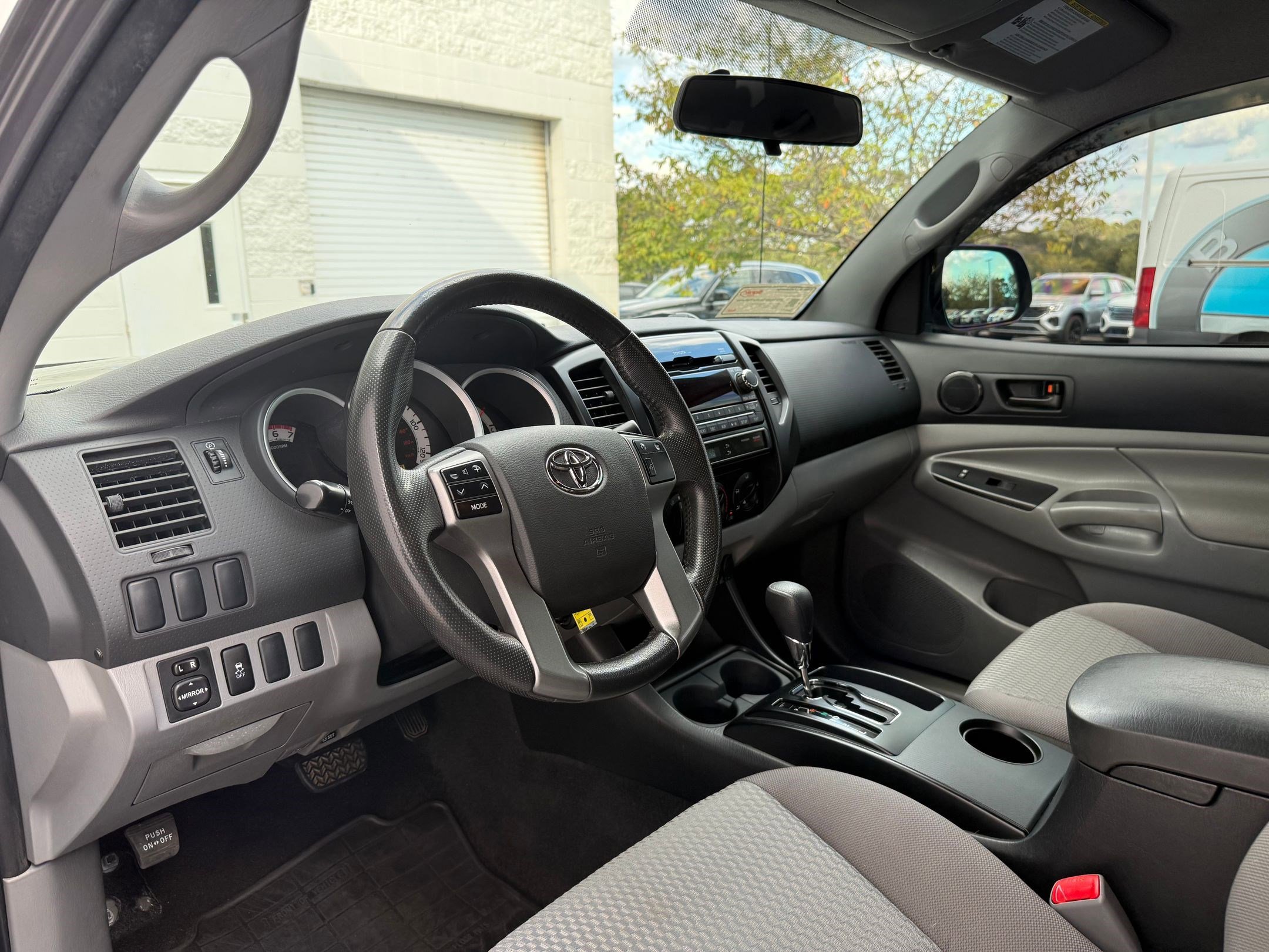 2012 Toyota Tacoma PreRunner photo 4