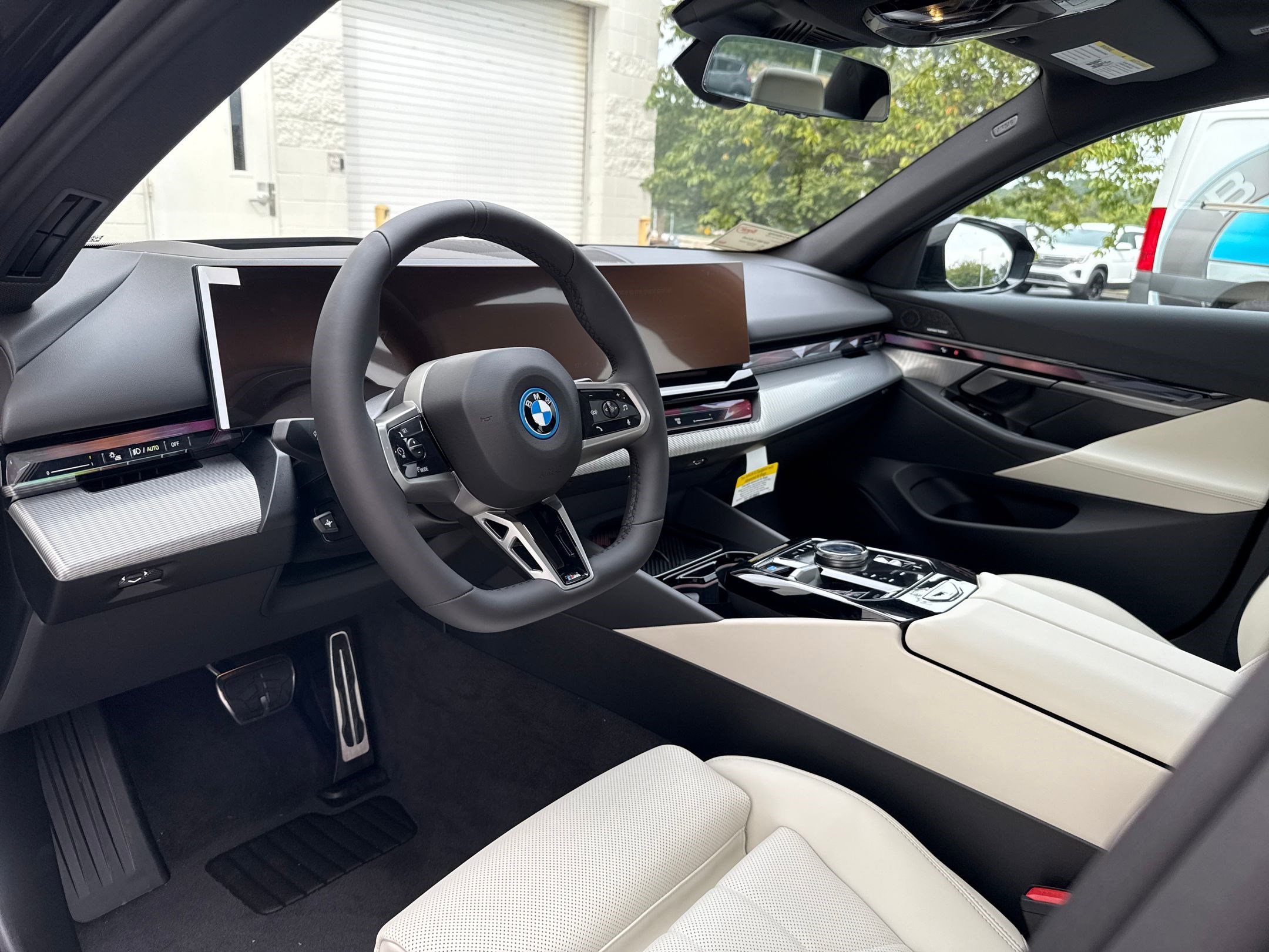 2026 Bmw i5 eDrive40 photo 2