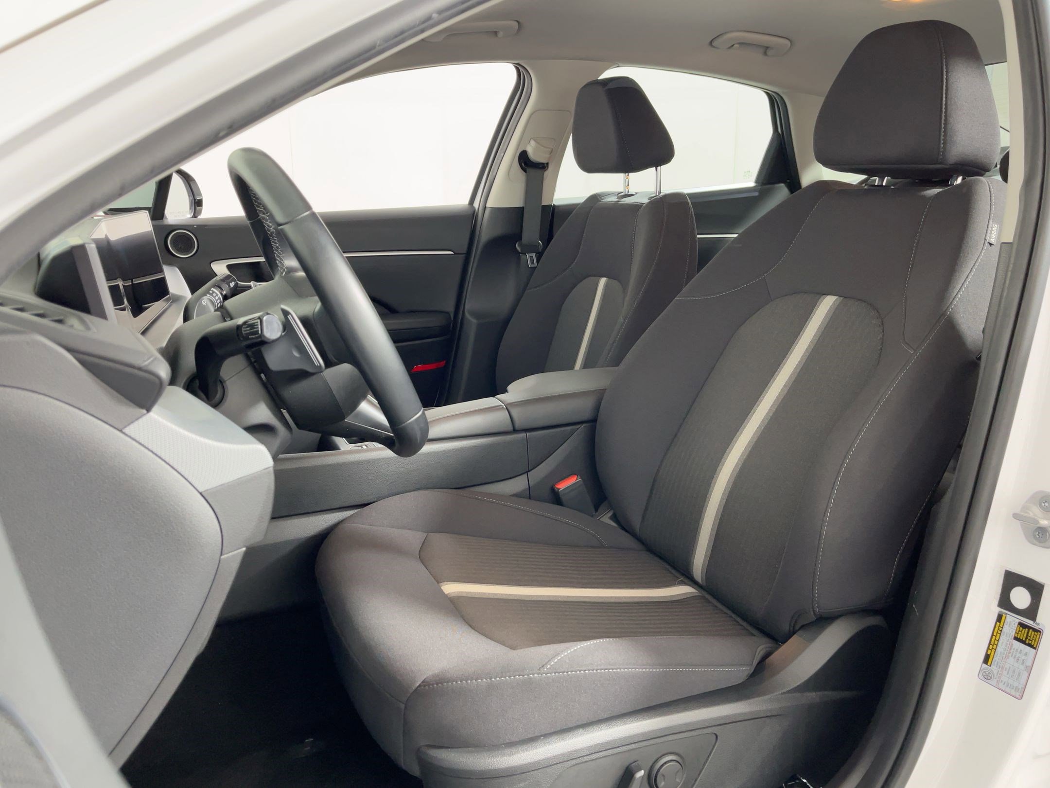 2024 Hyundai Sonata Hybrid SEL photo 4