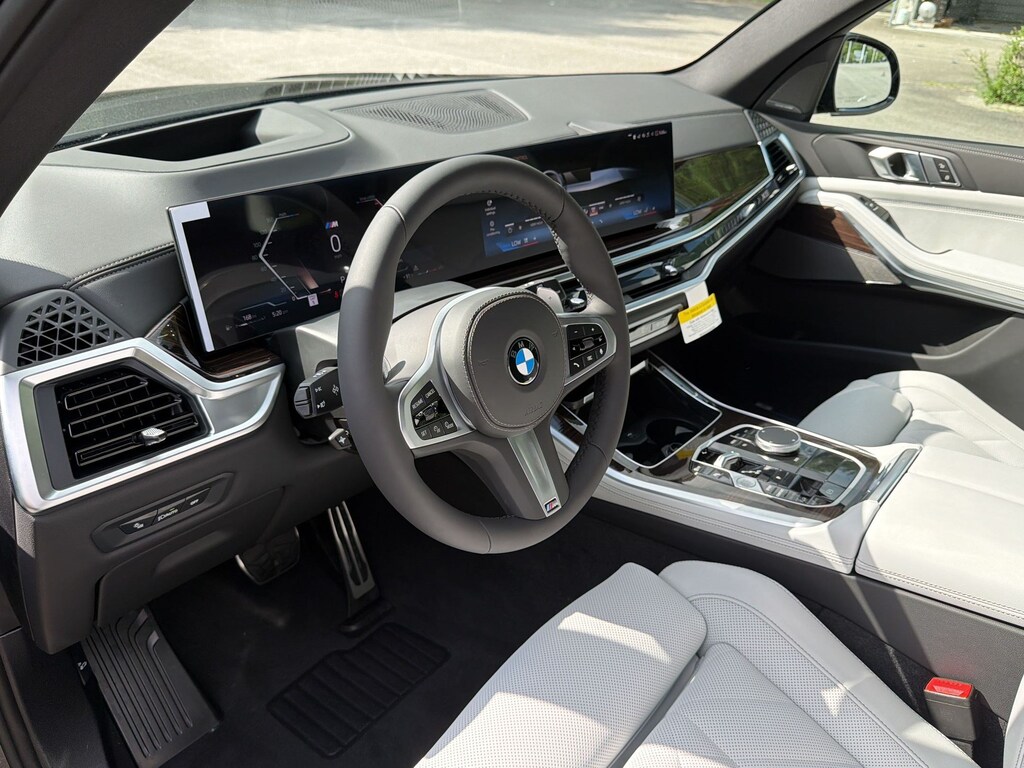 New 2026 BMW X5 xDrive40i SUV