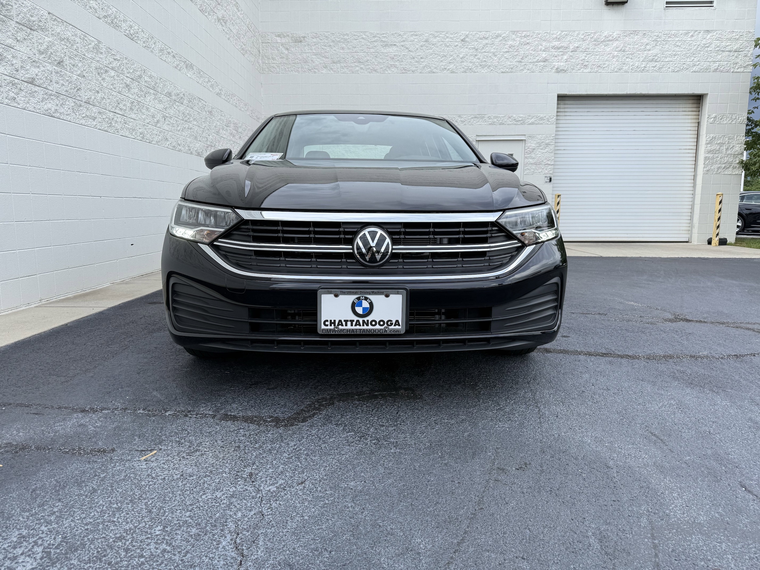 Used 2024 Volkswagen Jetta SE with VIN 3VW7M7BU2RM094787 for sale in Chattanooga, TN