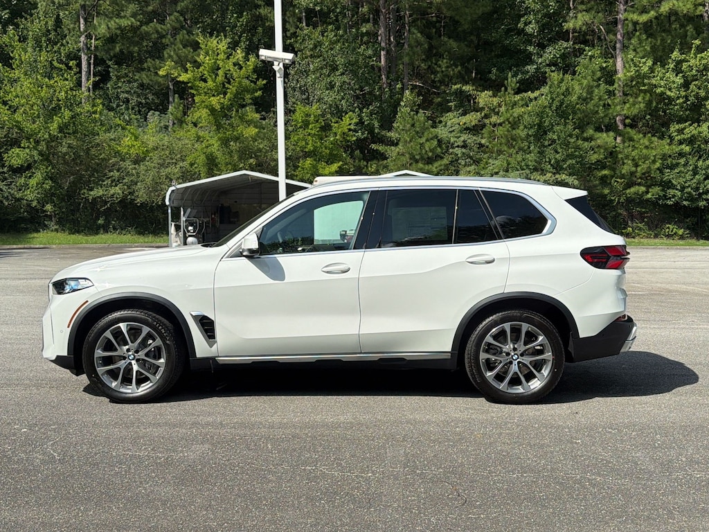 New 2026 BMW X5 xDrive40i SUV