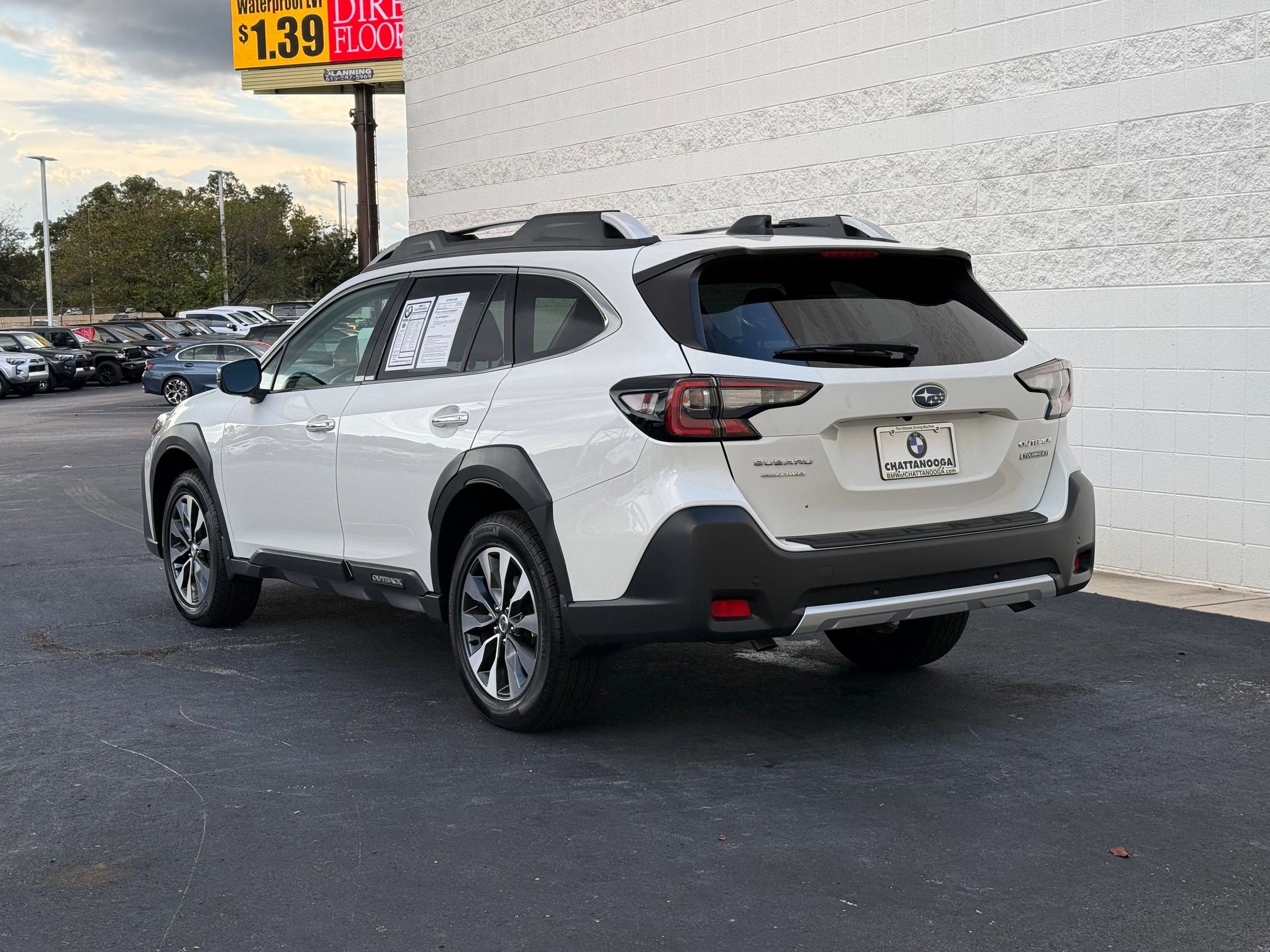 2024 Subaru Outback Touring XT photo 3