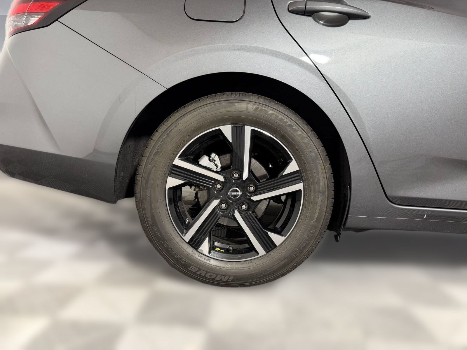 2025 Nissan Sentra SV - Photo 22