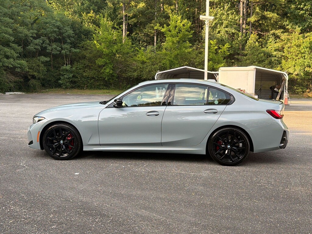 New 2026 BMW 330i Sedan