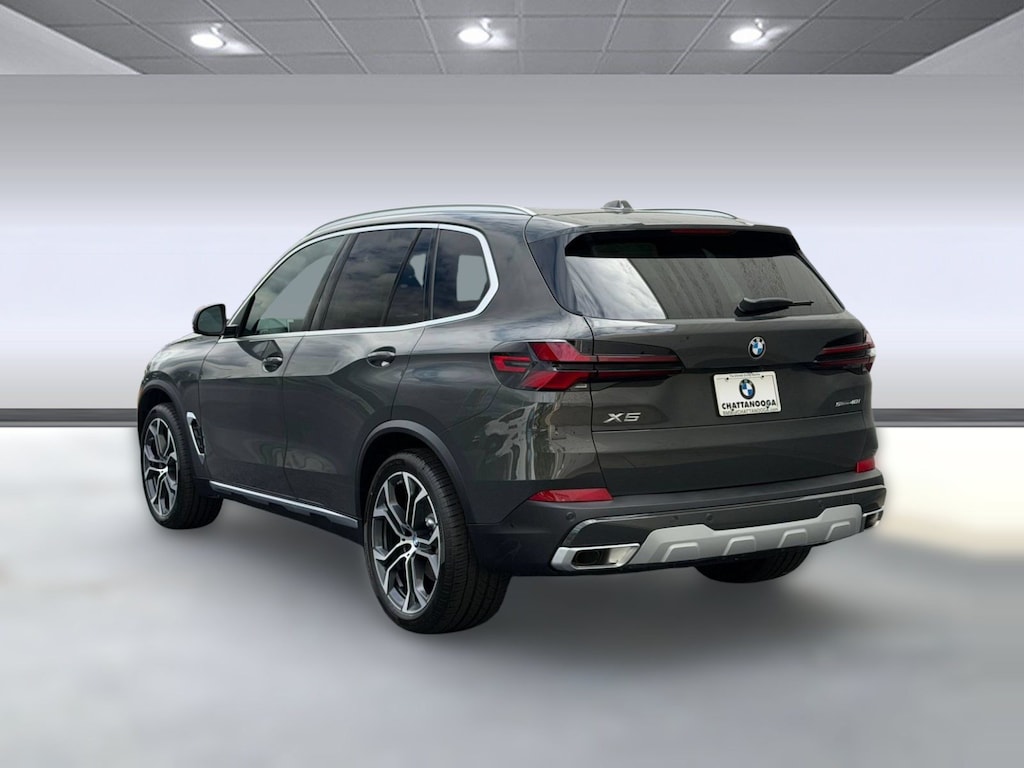 New 2026 BMW X5 sDrive40i SUV