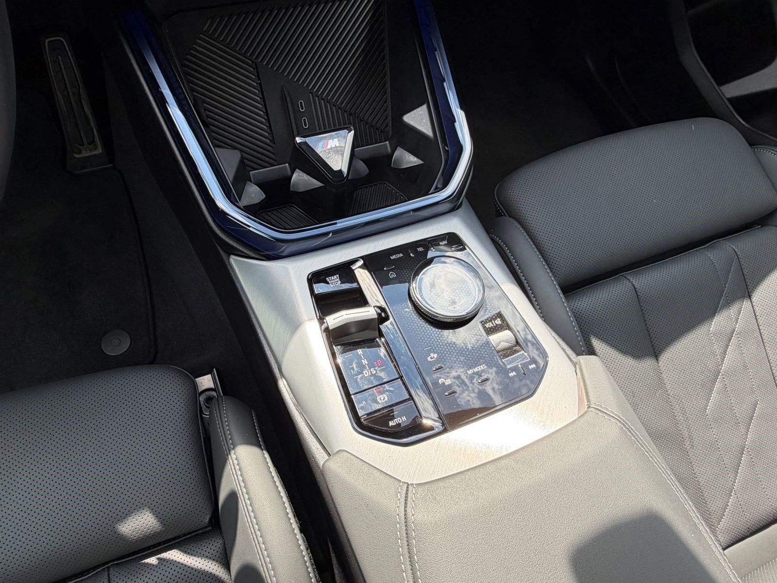 2025 BMW X3 30 - Photo 25