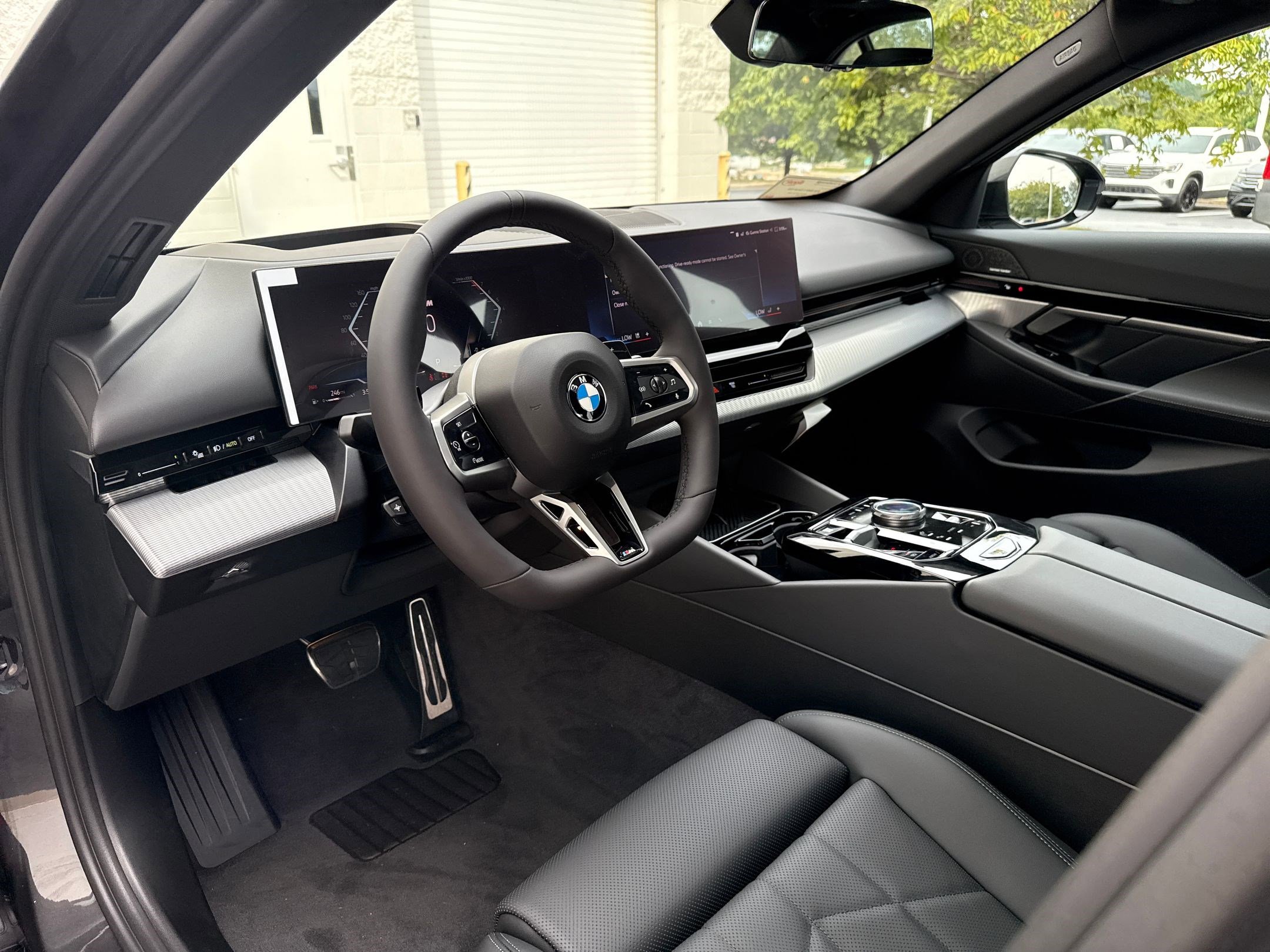 2026 Bmw 530i Sedan photo 4