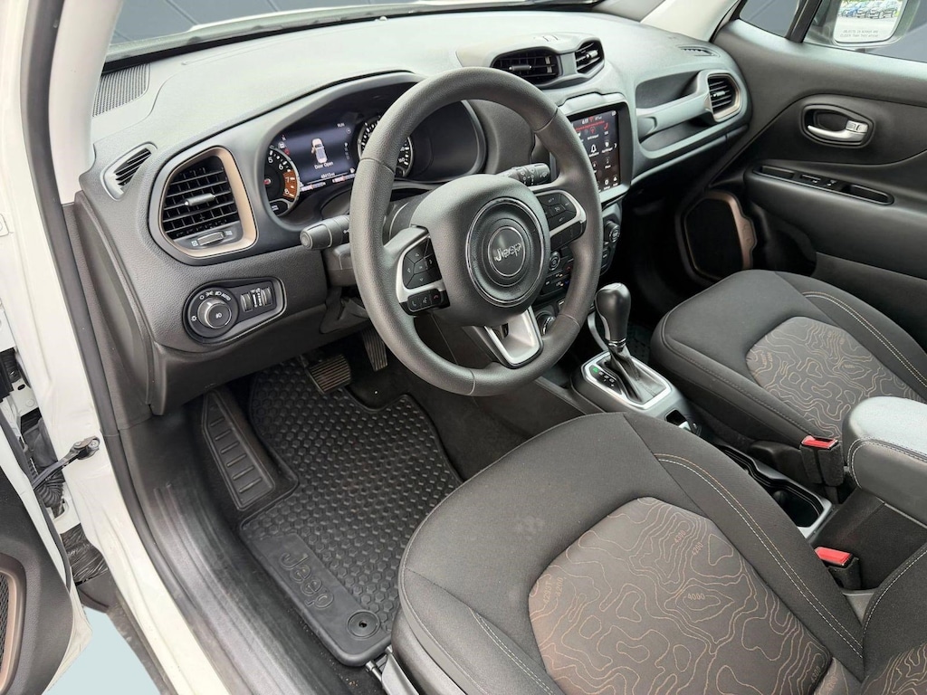 Used 2023 Jeep Renegade Upland SUV