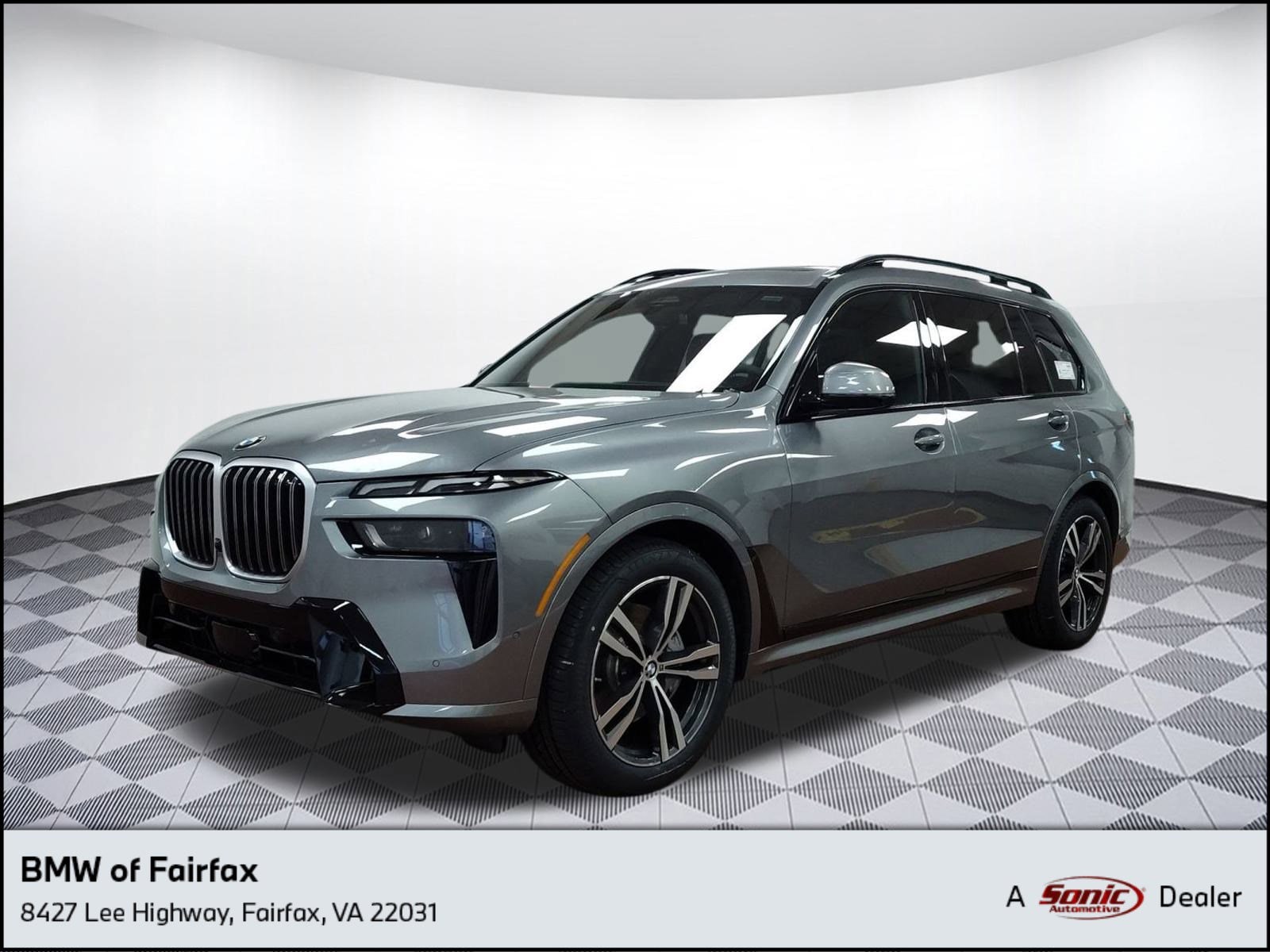 2026 BMW X7 40i's photo