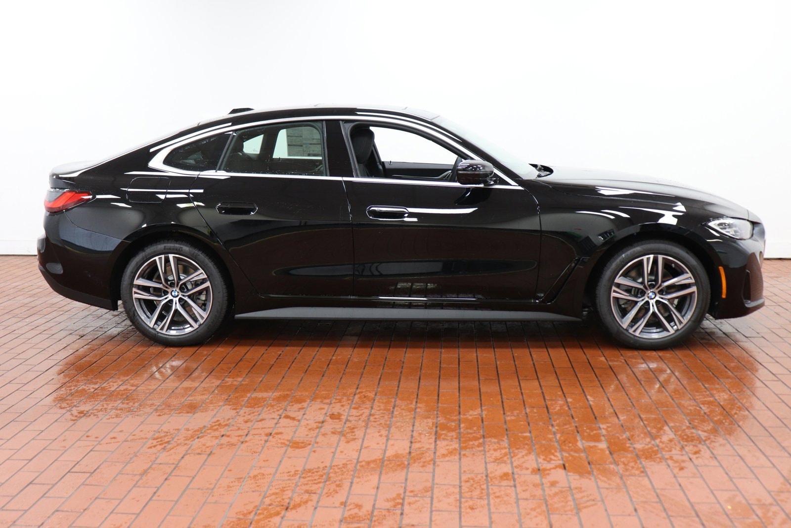 Used 2024 BMW 4 Series 430i with VIN WBA63AV00RFR17608 for sale in Charlotte, NC