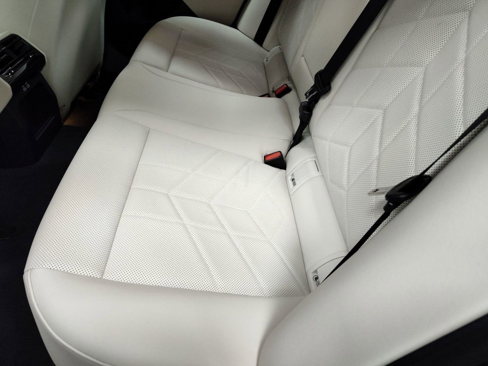 2026 BMW 5 Series 530i - Photo 24