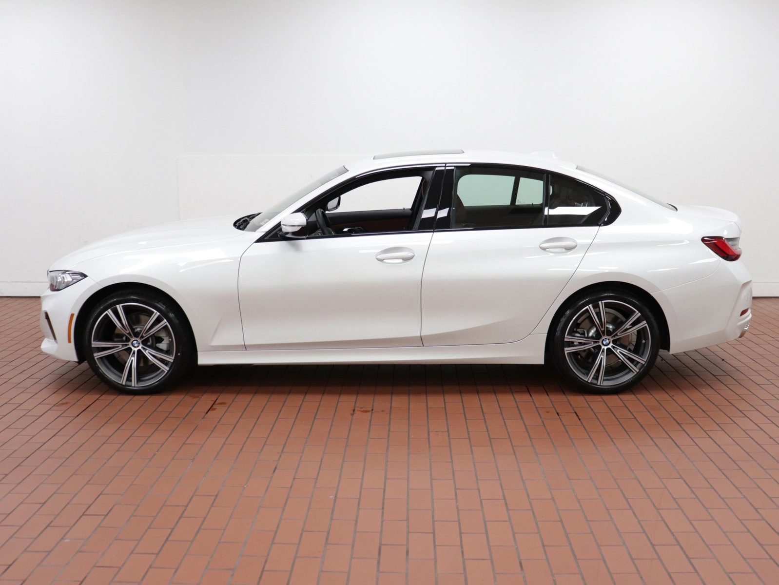 Used 2023 BMW 3 Series 330i with VIN 3MW89FF04P8D63160 for sale in Fairfax, VA