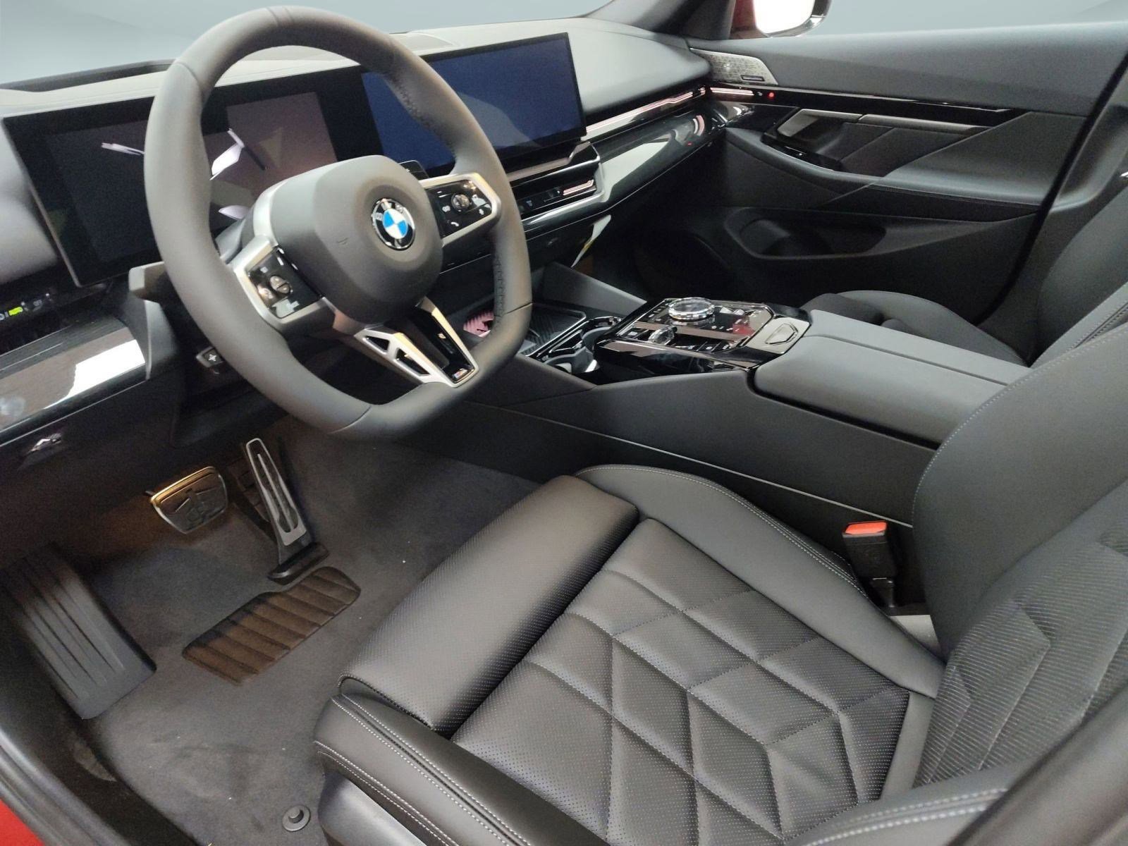 2026 Bmw 530i xDrive Sedan photo 4