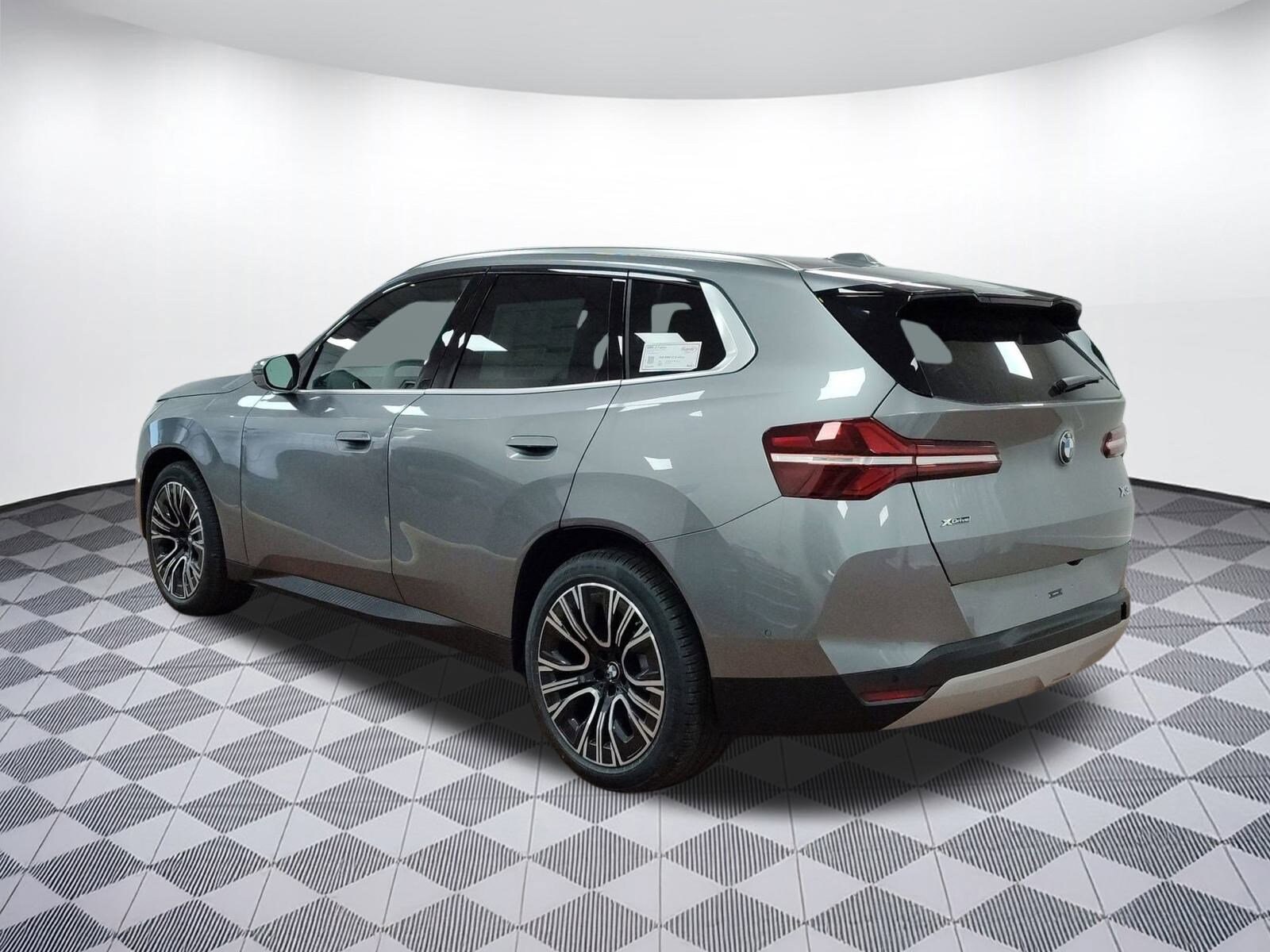 2026 Bmw X3 photo 3