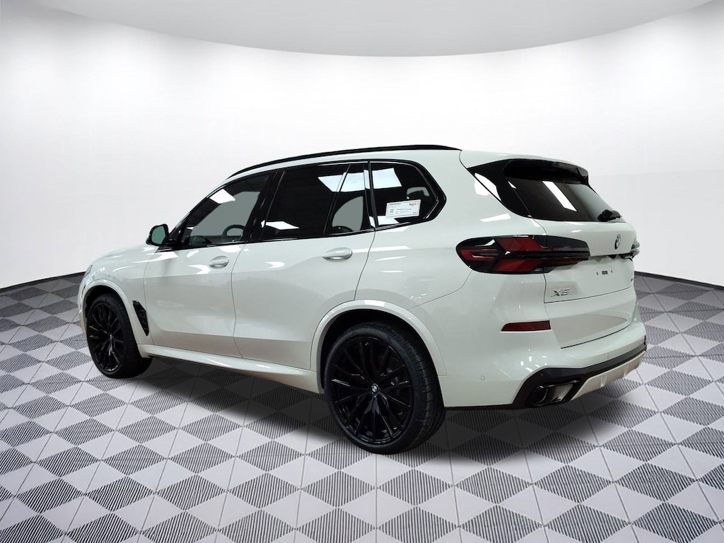 New 2026 BMW X5 xDrive40i SUV