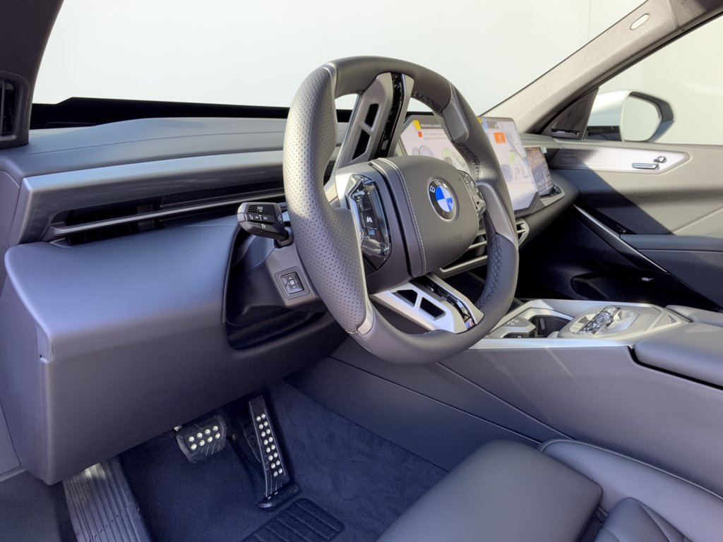 New 2027 BMW X5 40 xDrive SUV
