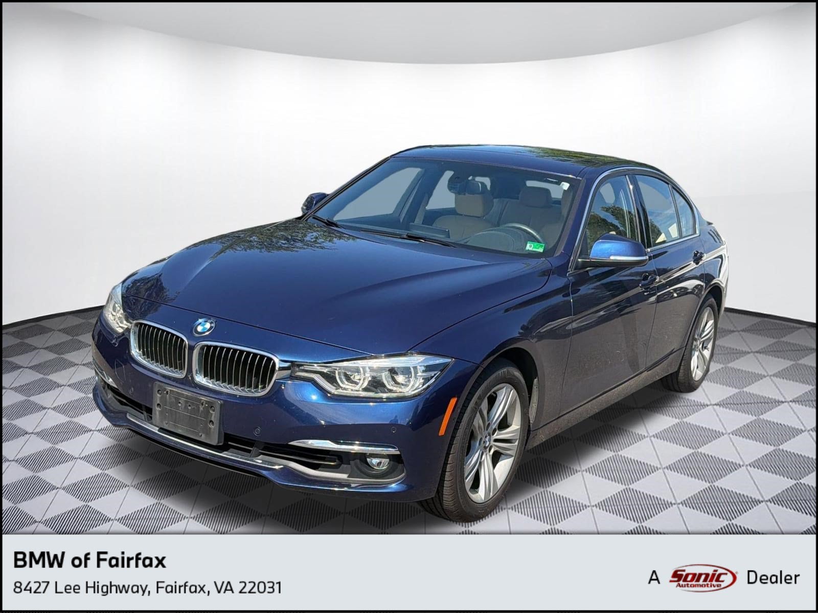 2018 BMW 3 Series 330i xDrive Sedan's photo