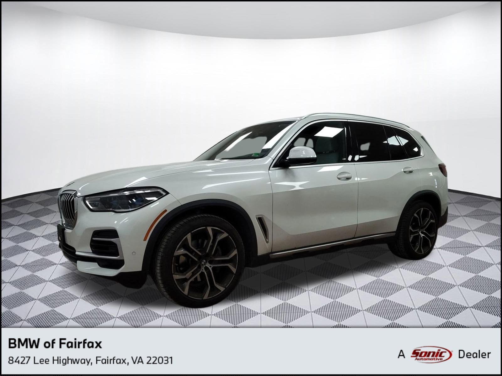 2023 BMW X5 40i's photo