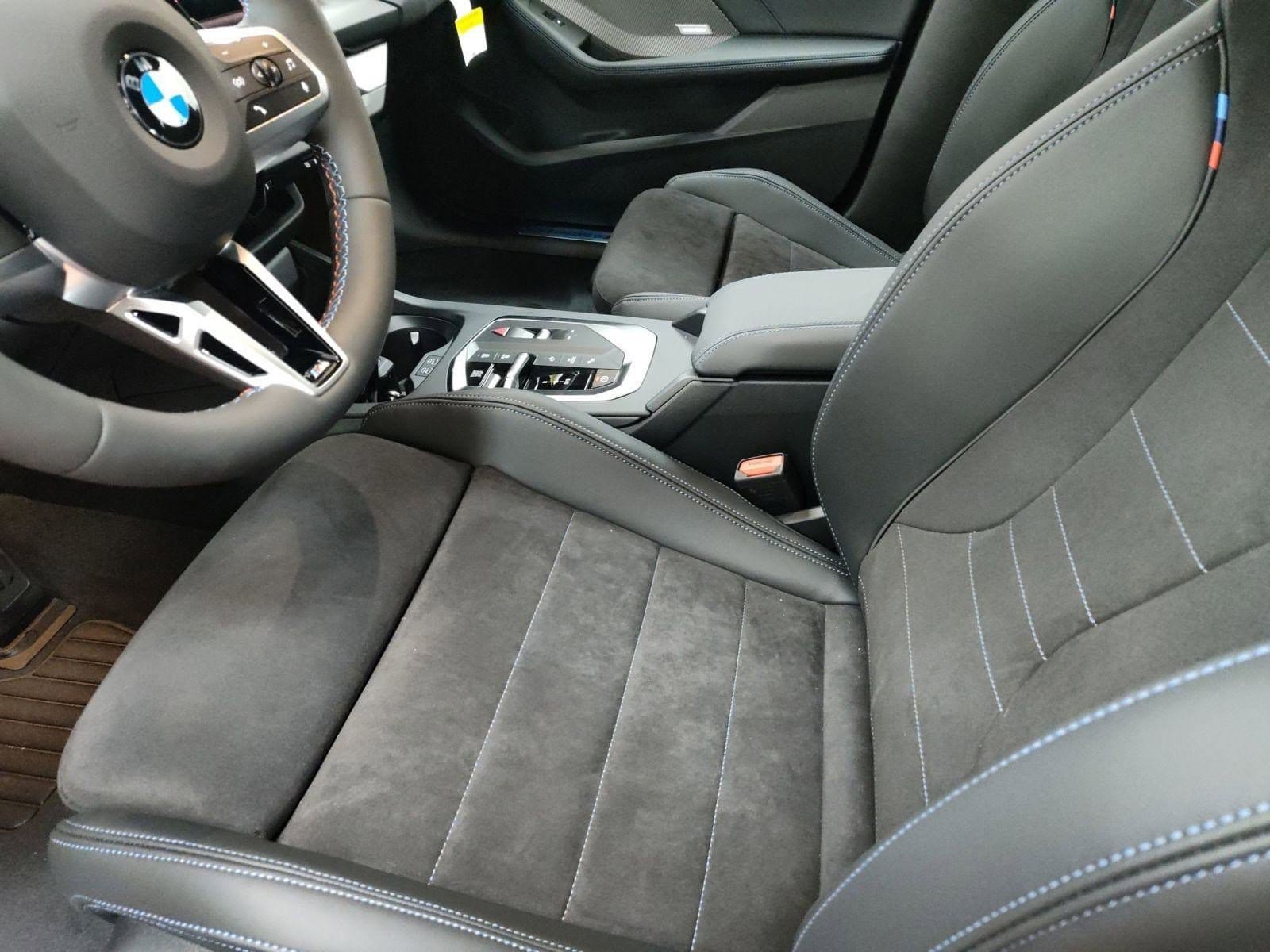 2026 BMW 2 Series M235 - Photo 16