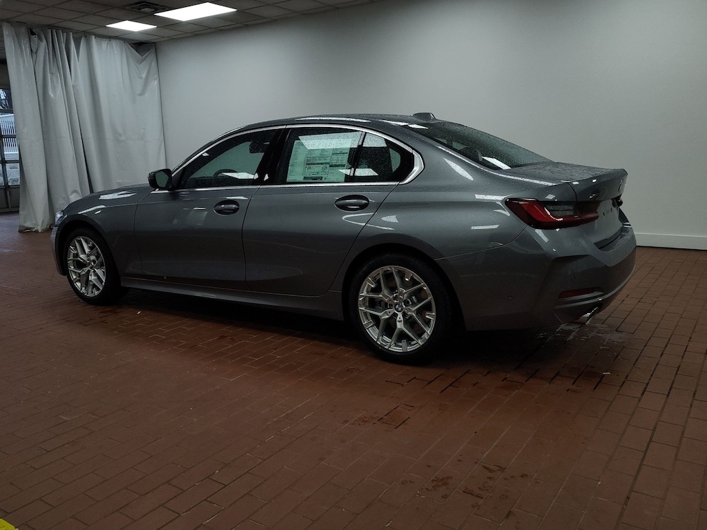 New 2026 BMW 330i xDrive Sedan