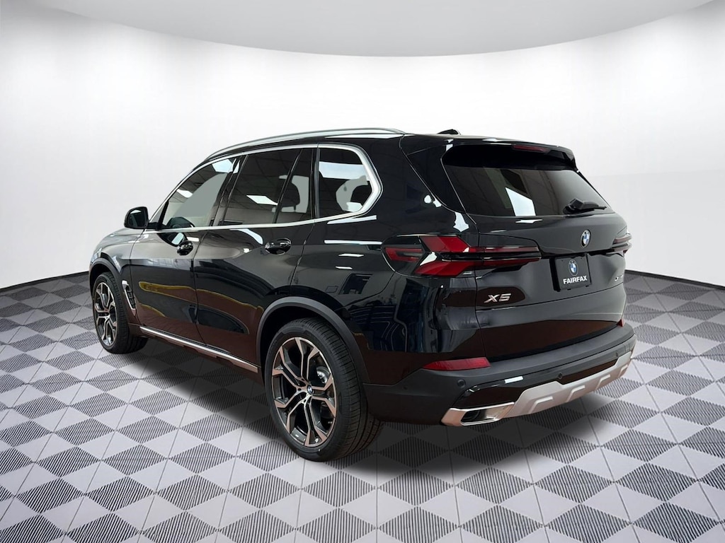 New 2026 BMW X5 xDrive40i SUV