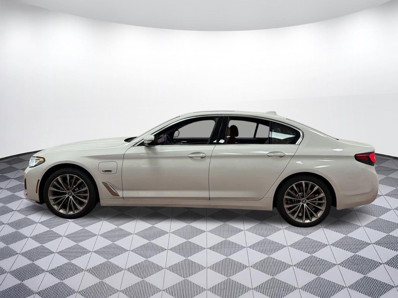 Certified 2023 BMW 5 Series 530e with VIN WBA33AG01PCM13101 for sale in Fairfax, VA