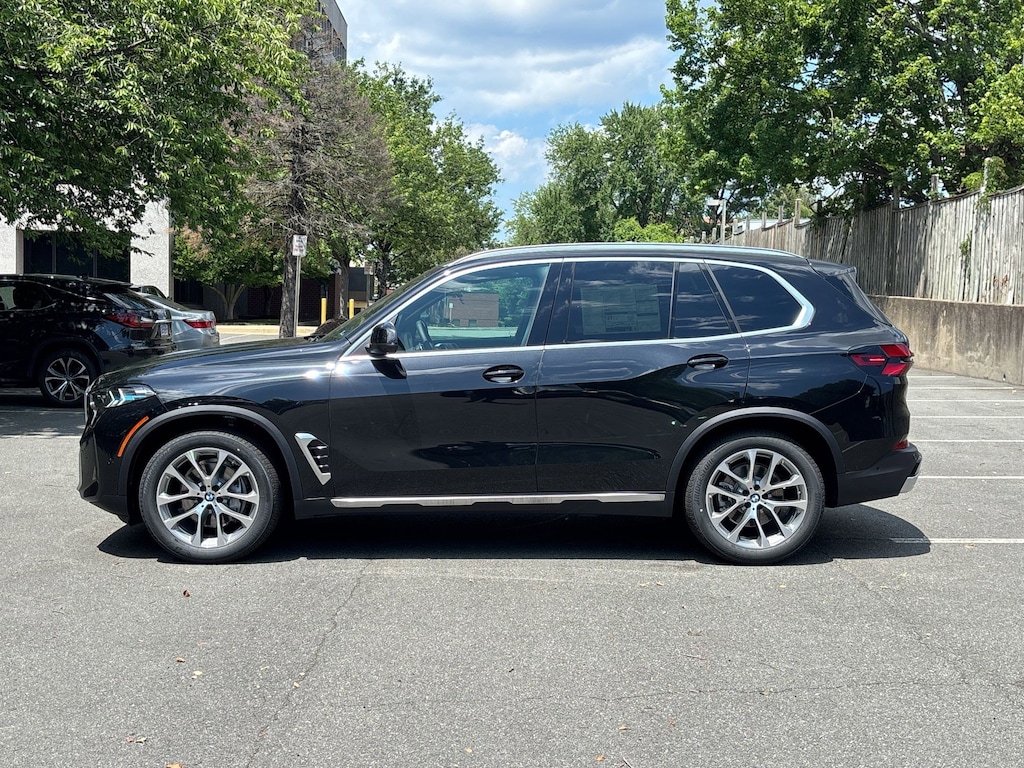 New 2026 BMW X5 xDrive40i SUV