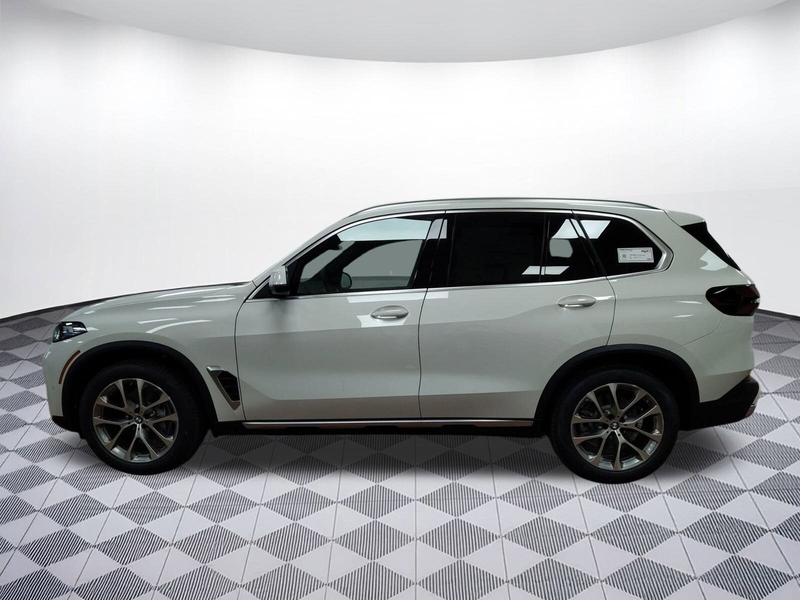2026 Bmw X5 xDrive40i photo 2